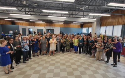 Célébration de la fête des mères au club de l’Âge d’Or italien de Vimont