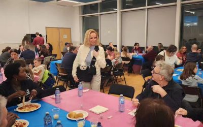 La députée de Vimont soutient les jeunes talents lors du souper spaghetti des Loisirs Sainte-Béatrice